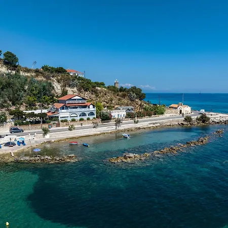 Апартаменты Elena's Seafront Deluxe