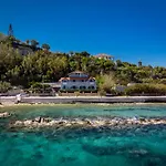 Elena's Seafront Deluxe * Akrotiri (Zakynthos)