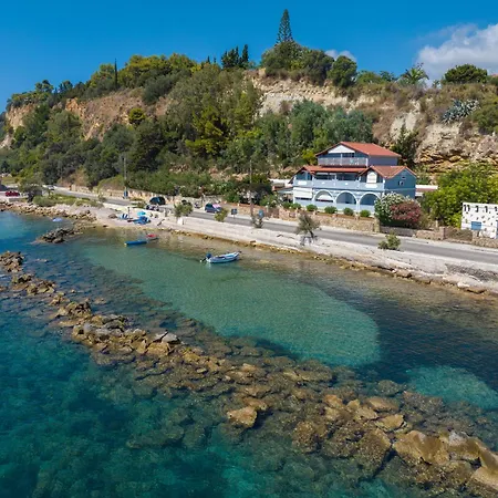 Elena's Seafront Deluxe Akrotíri