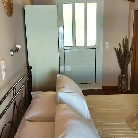 Elena's Seafront Deluxe *