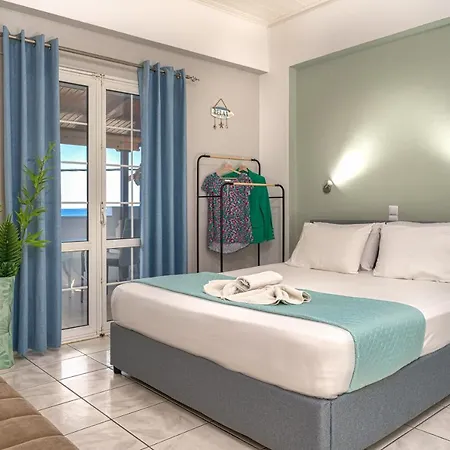 Elena's Seafront Deluxe *