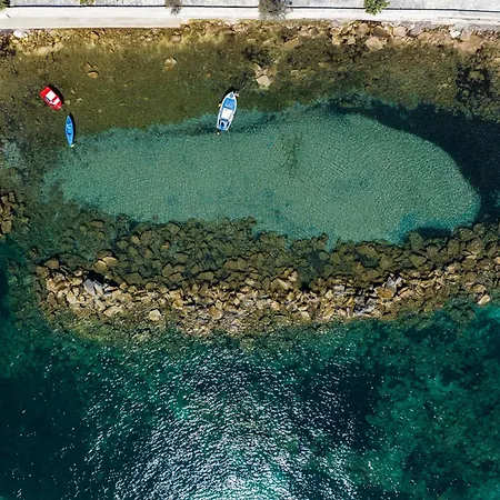 Apartamento Elena's Seafront Deluxe