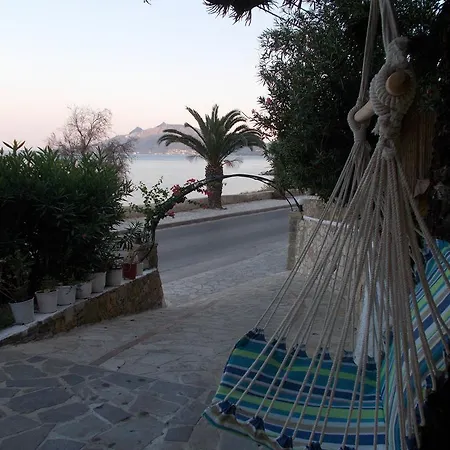 Elena's Seafront Deluxe Akrotiri (Zakynthos)